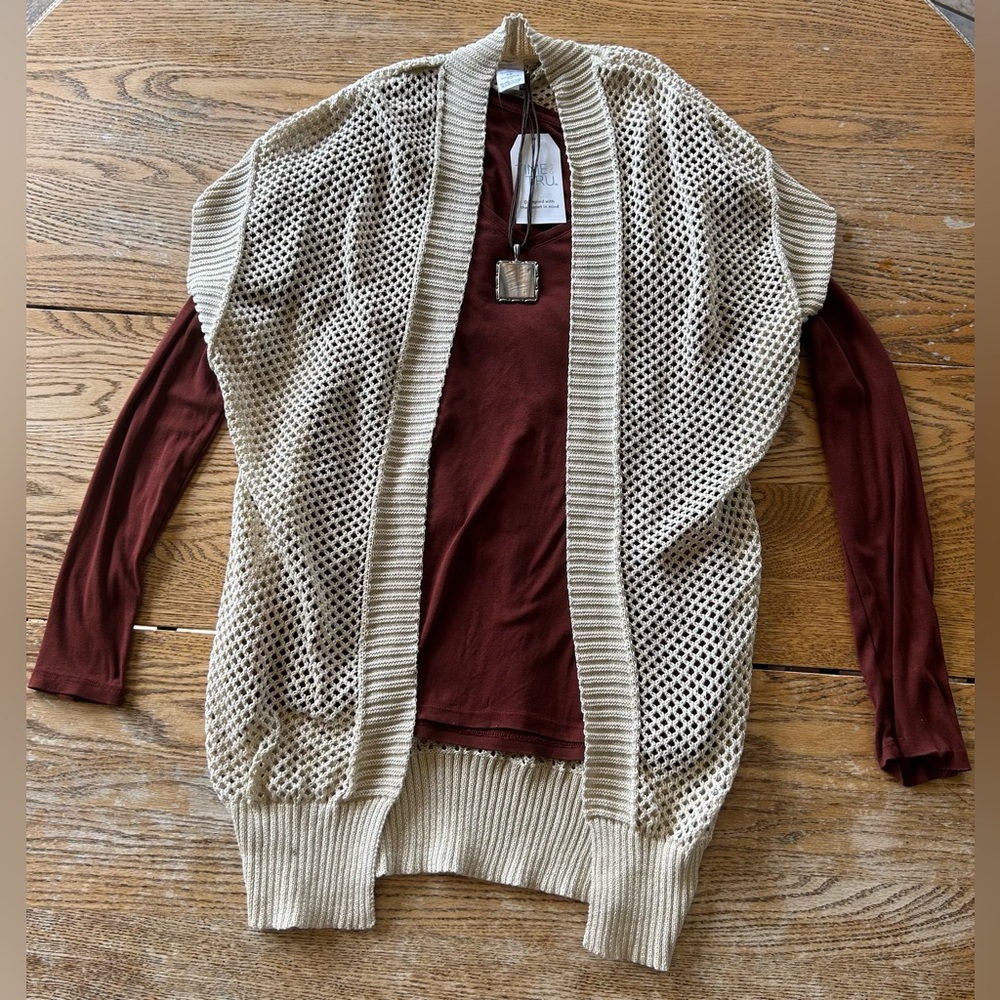 Time and Tru | Cream with Gold Metallic Flex Crochet Open-Knit Cardigan